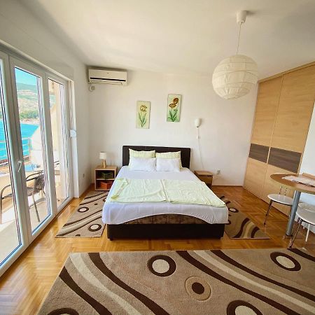 Apartments Bellevue - Otasevic Херцег Нови Екстериор снимка