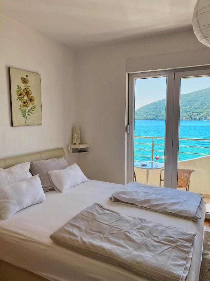 Apartments Bellevue - Otasevic Херцег Нови Екстериор снимка