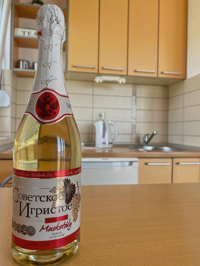Apartments Bellevue - Otasevic Херцег Нови Екстериор снимка