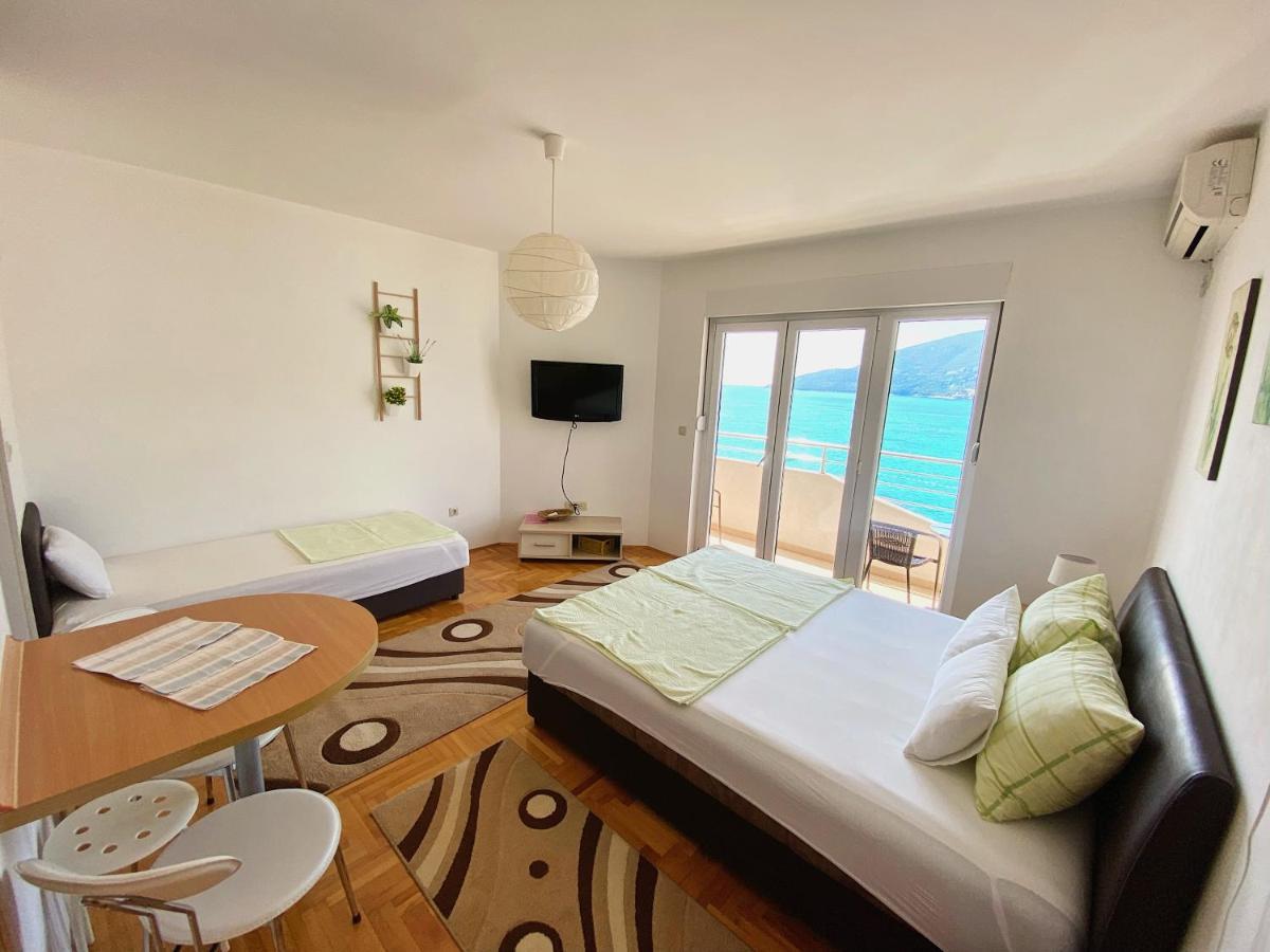 Apartments Bellevue - Otasevic Херцег Нови Екстериор снимка