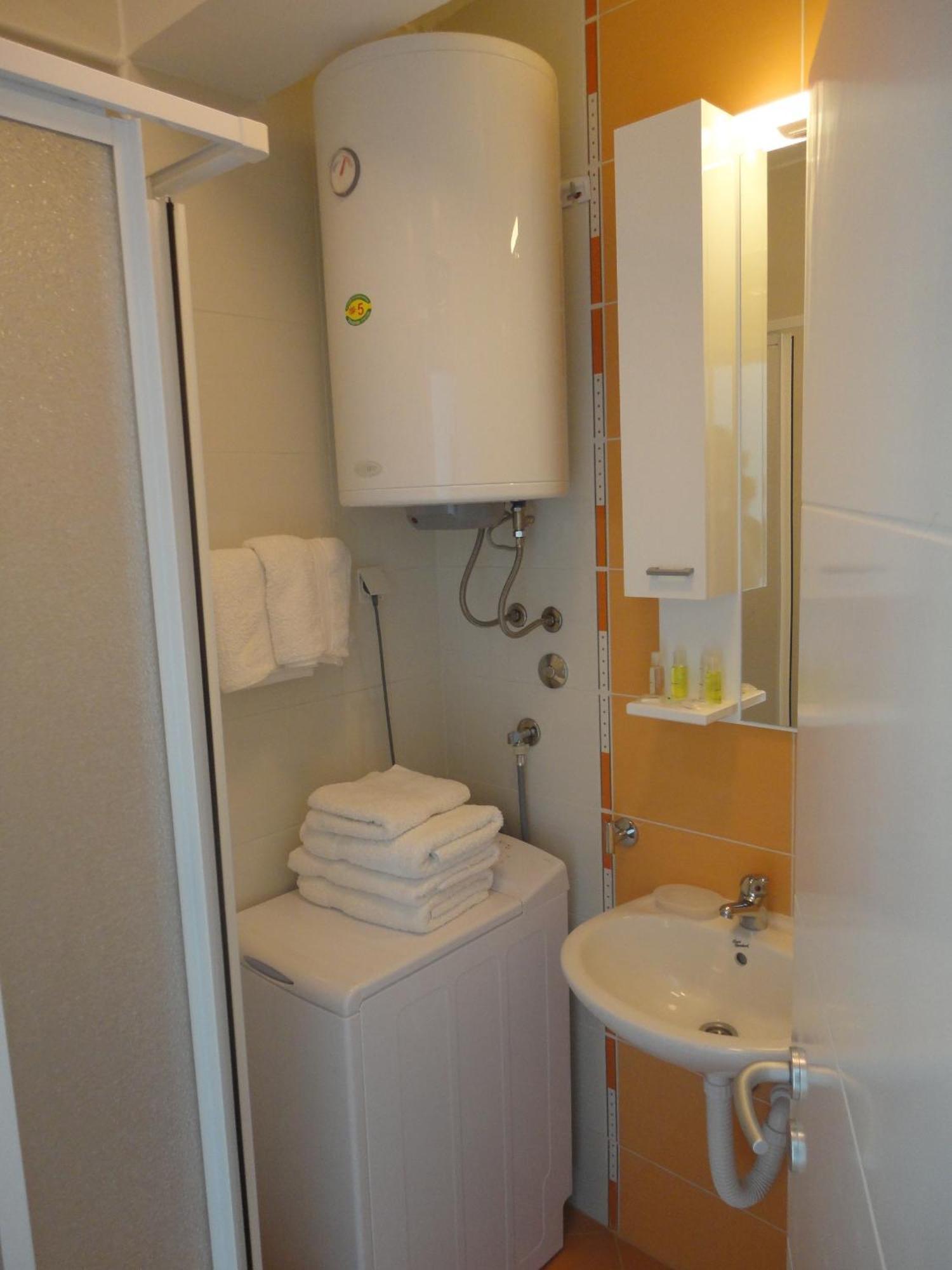 Apartments Bellevue - Otasevic Херцег Нови Екстериор снимка